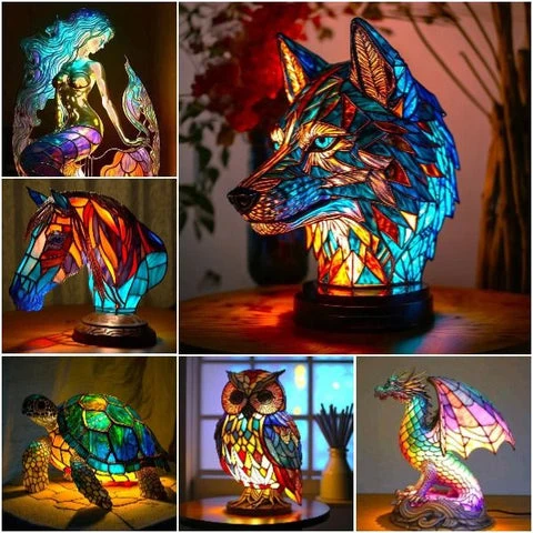Stained Glass Table Lamp | Wolf Design with Mosaic Pattern