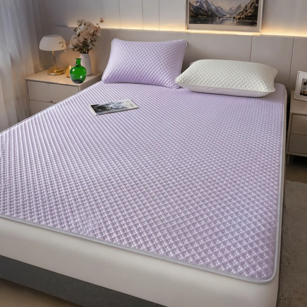 Foldable Cooling Sleep Mat – Breathable Summer Bed Pad