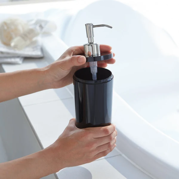Round shower dispenser bundle for shampoo, conditioner and body soap