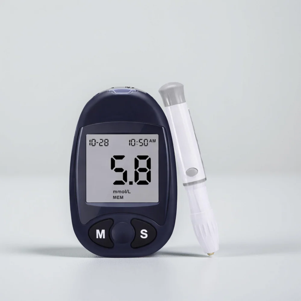 Blood glucose monitor kit with meter and accessories